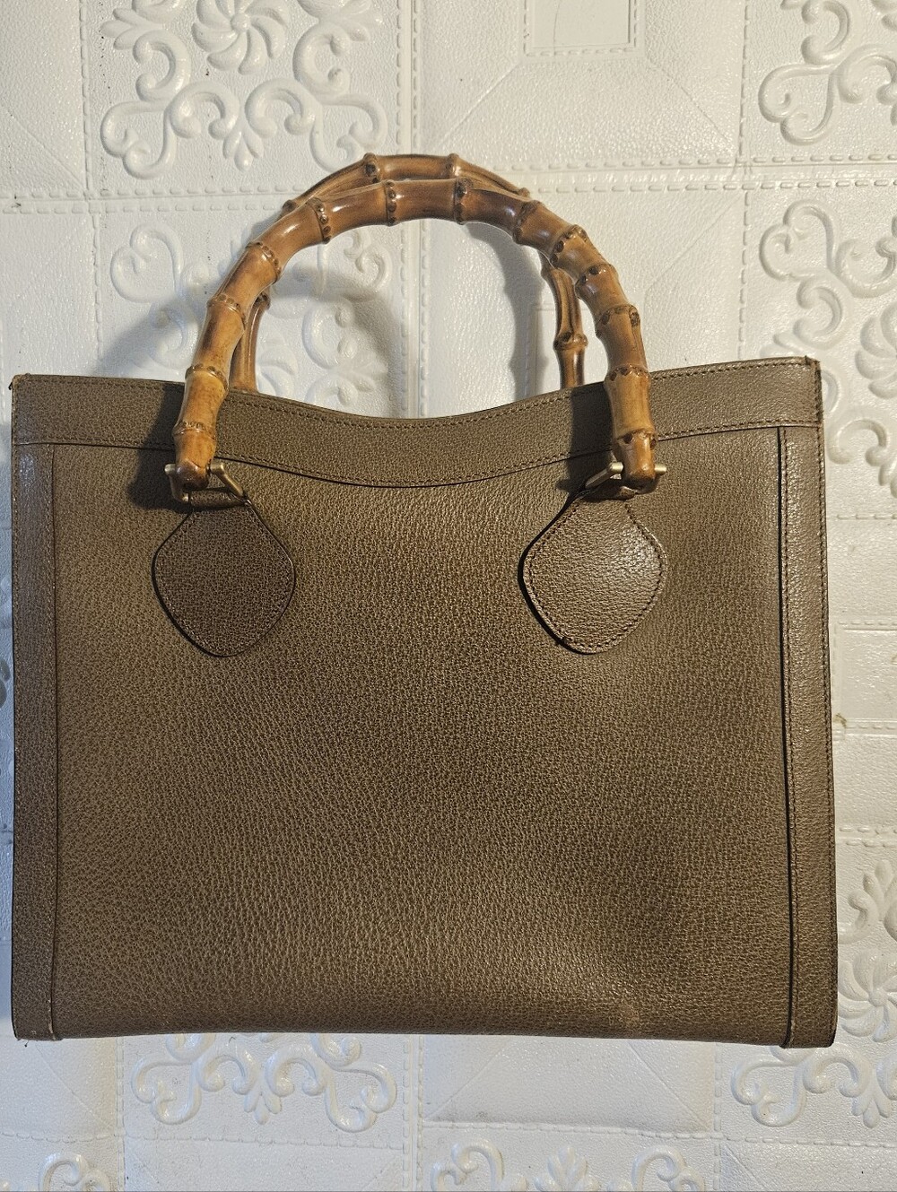 Gucci Original Diana Bamboo Design Khaki Leather Large Authentic Bag Vintage